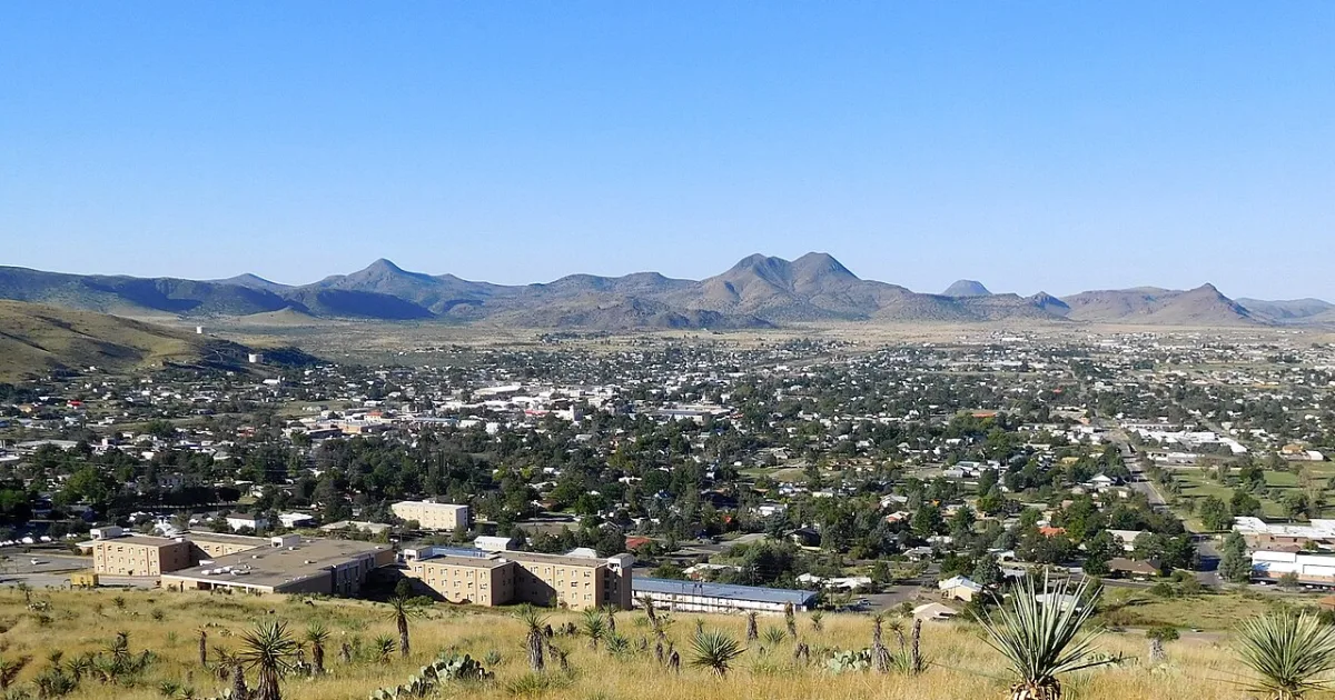 city in and county seat of Brewster County, Texas, United States