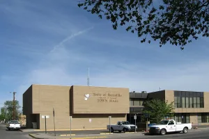 town in and county seat of Sandoval County, New Mexico, United States