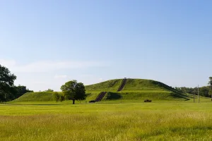 archaeological site near East St. Louis, Illinois, USA