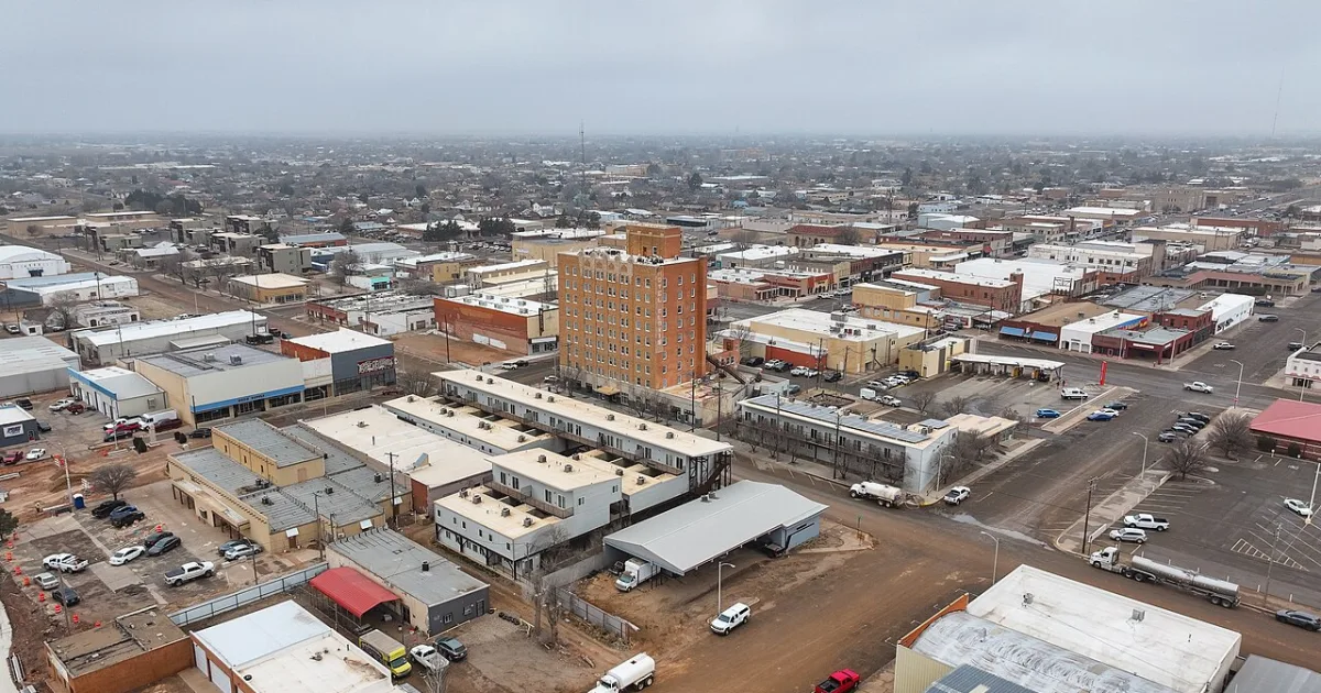 city in and county seat of Curry County, New Mexico, United States