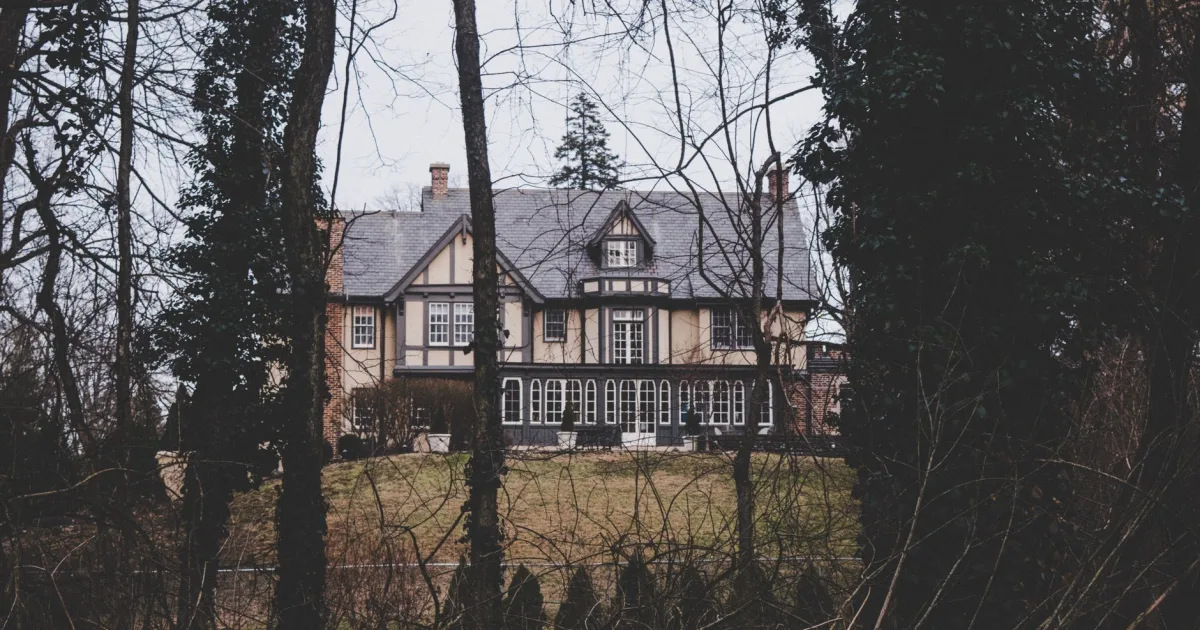 Downtown Doverwood Estates, OH, OH