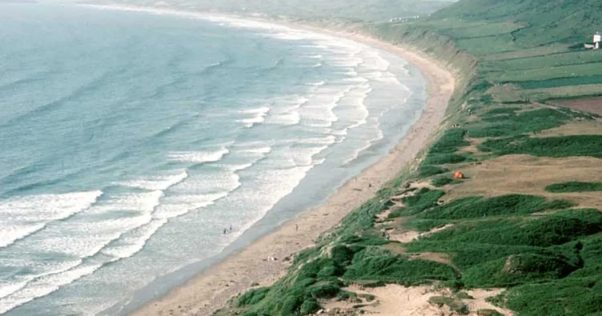 peninsula in Wales