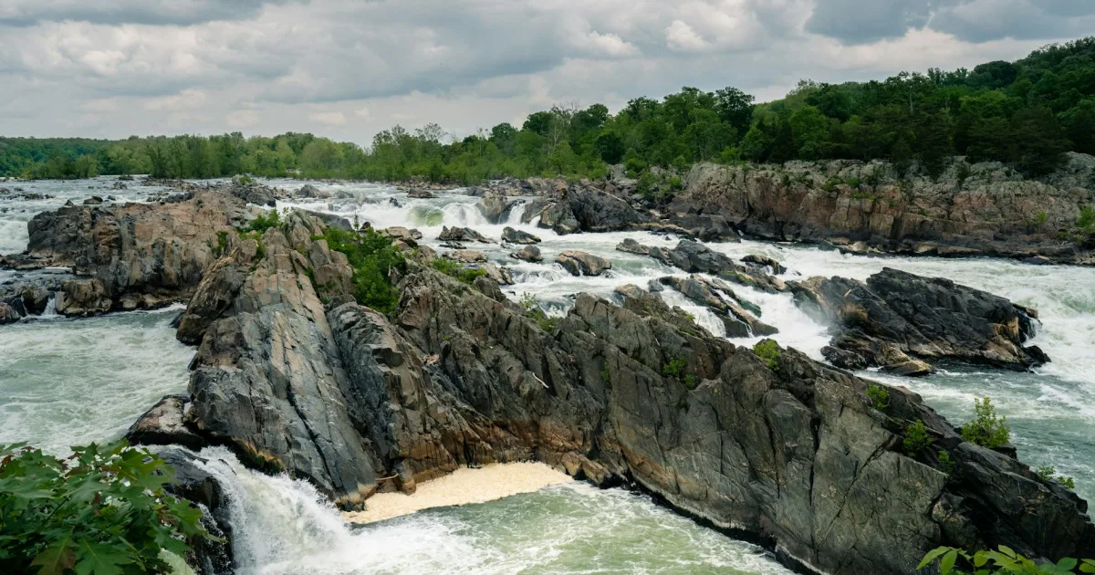 Downtown Great Falls, VA, VA