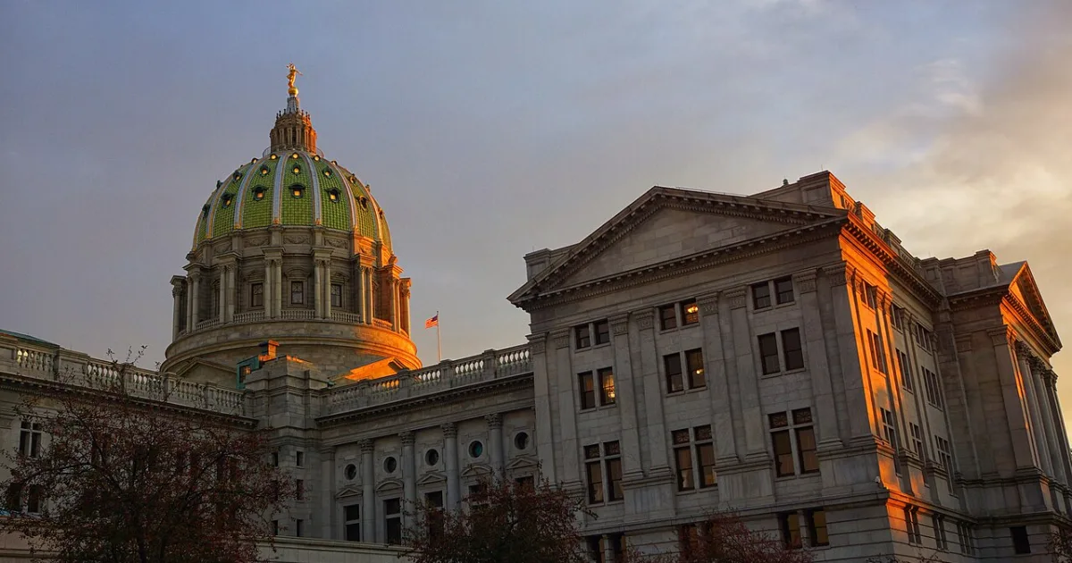 city in and county seat of Dauphin County, Pennsylvania, United States and Pennsylvania federated state capital city