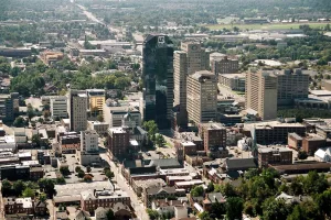 city in and county seat of Fayette County, Kentucky, United States