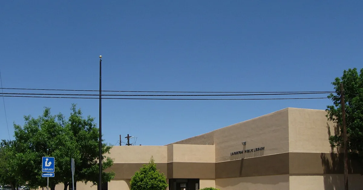 city in and county seat of Lea County, New Mexico, United States