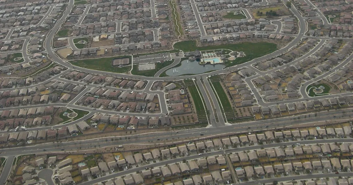 city in the Gila River Valley in Pinal County, Arizona, United States