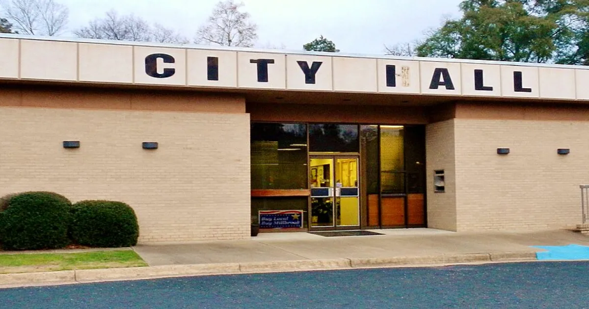 city in Autauga and Elmore counties, Alabama, United States of America