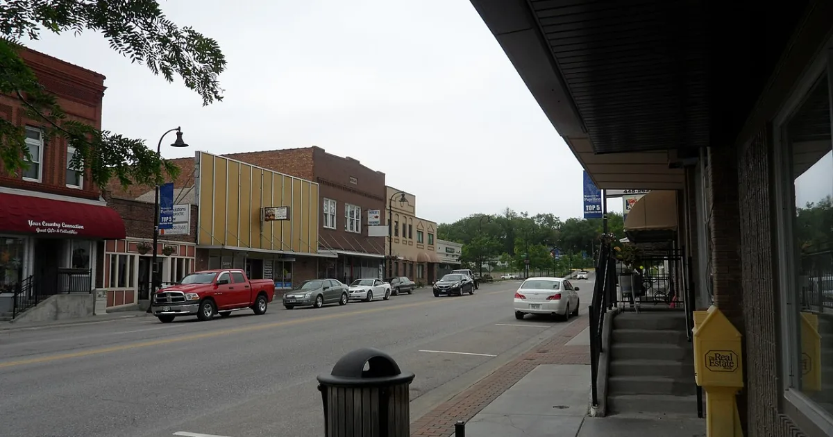 city in and county seat of Sarpy County, Nebraska, United States