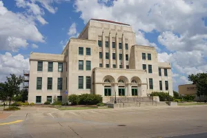 city in and county seat of Tom Green County, Texas, United States