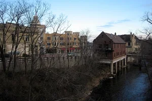 Wauwatosa, WI